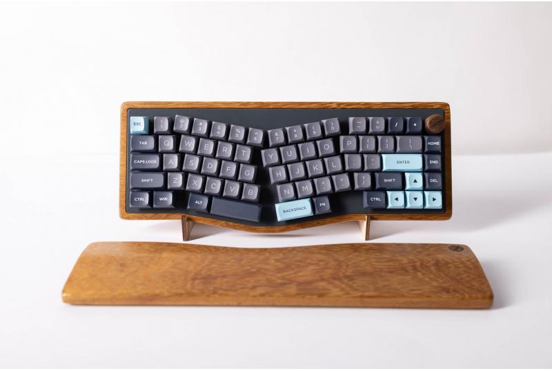 Wrist rest / naslon za ruke